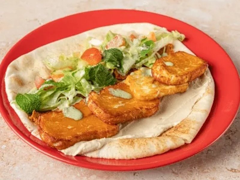 Halloumi wonder wrap Yalla Fallafel Den Bosch